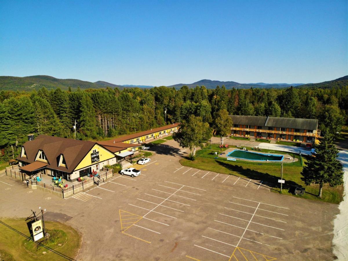 La Cuillere A Pot Hotel Saint-Donat Exterior foto